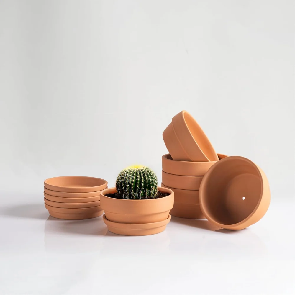 HERDUK Shallow Terracotta Pot with Saucer